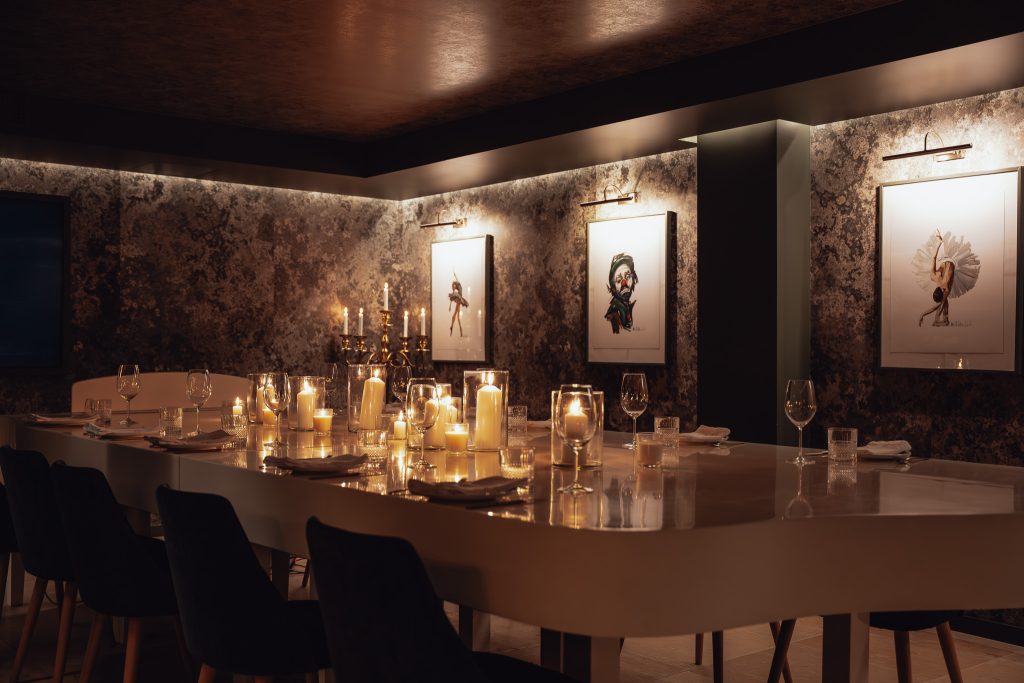 Group dining in Palma de Mallorca