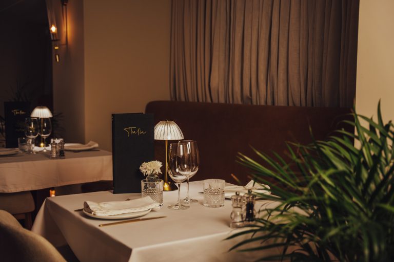 Romantic dining in Palma